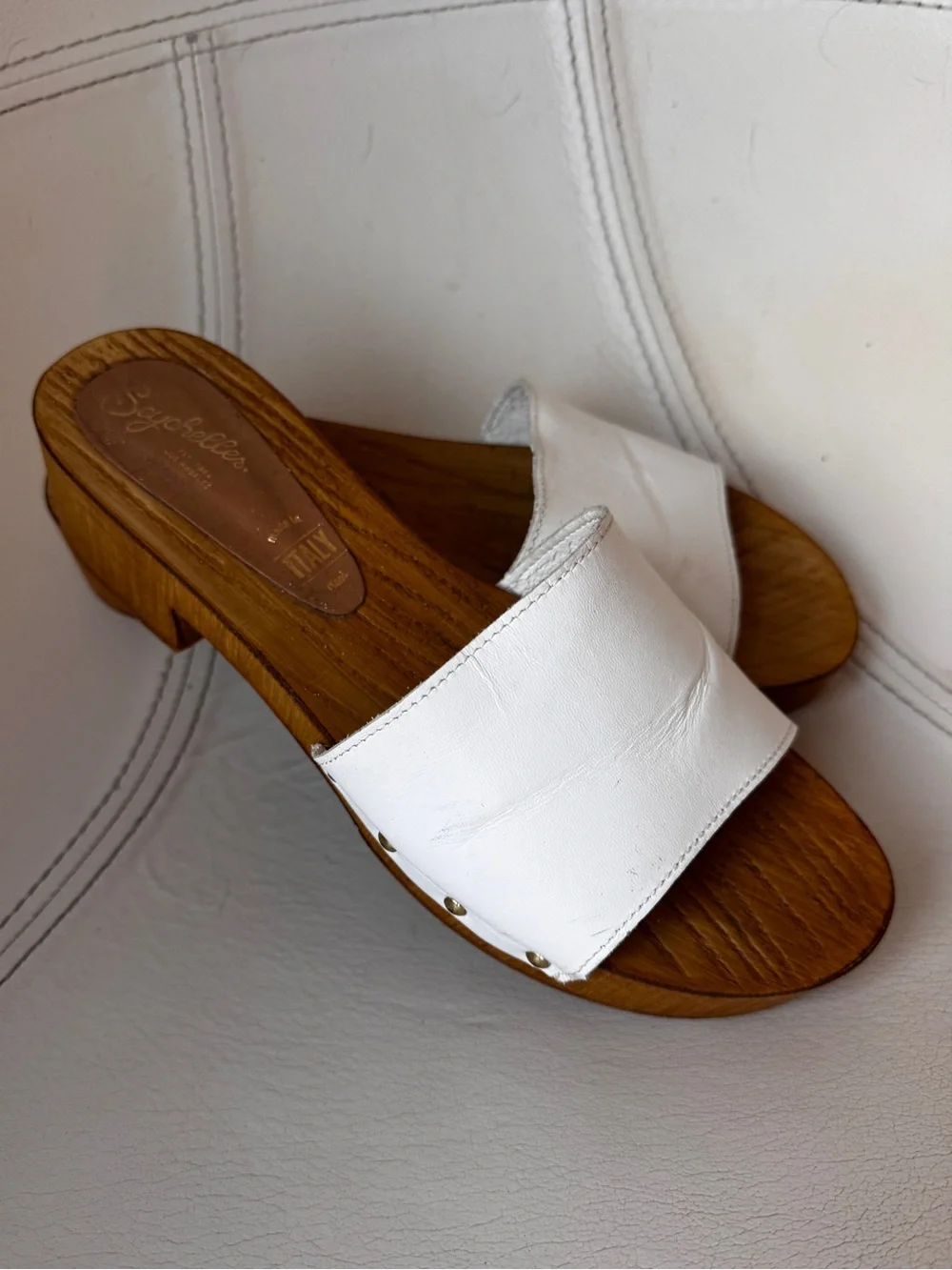 Seychelles Italian-Made White Leather Slide Sandals